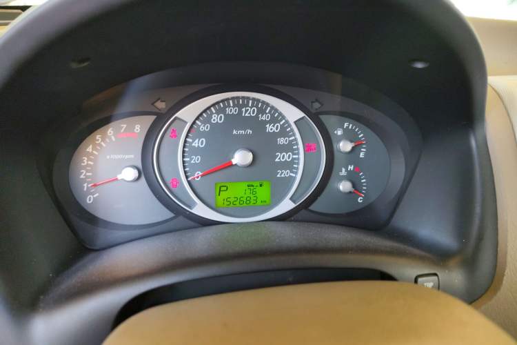 Used Hyundai Tucson 2013 2.0L Automatic Two-Wheel Drive Comfort Version Instrument Cluster