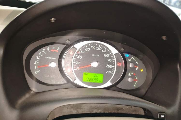 Used Hyundai Tucson 2013 2.0L Manual Two-Wheel Drive Fashion Edition Instrument Cluster