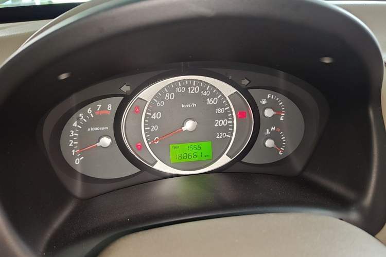 Used Hyundai Tucson 2013 2.0L Manual Two-Wheel Drive Fashion Edition Instrument Cluster