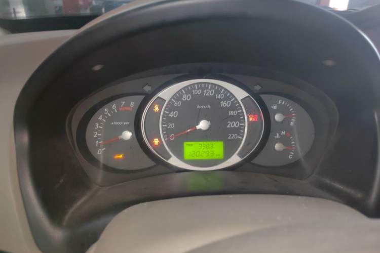 Used Hyundai Tucson 2013 2.0L Manual Two-Wheel Drive Fashion Edition Instrument Cluster