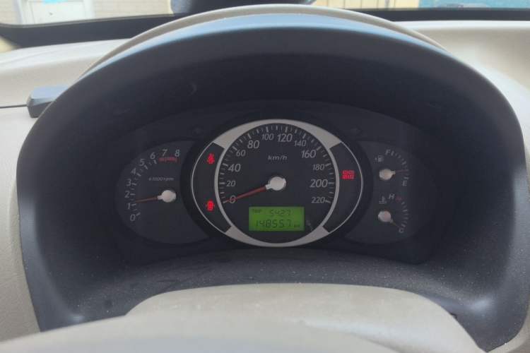 Used Hyundai Tucson 2013 2.0L Manual Two-Wheel Drive Fashion Edition Instrument Cluster