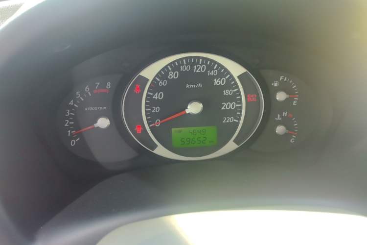 Used Hyundai Tucson 2013 2.0L Manual Two-Wheel Drive Fashion Edition Instrument Cluster