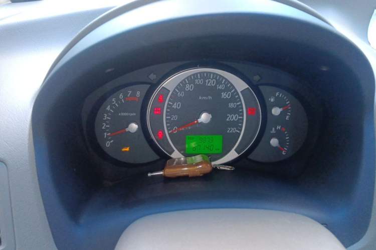 Used Hyundai Tucson 2013 2.0L Manual Two-Wheel Drive Fashion Edition Instrument Cluster