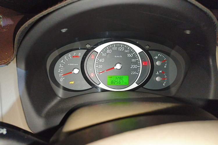 Used Hyundai Tucson 2013 2.0L Manual Two-Wheel Drive Fashion Edition Instrument Cluster