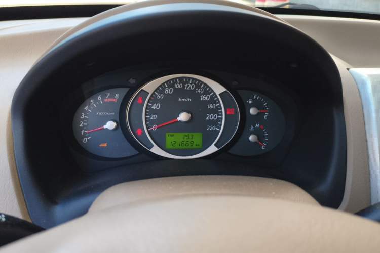 Used Hyundai Tucson 2013 2.0L Manual Two-Wheel Drive Fashion Edition Instrument Cluster