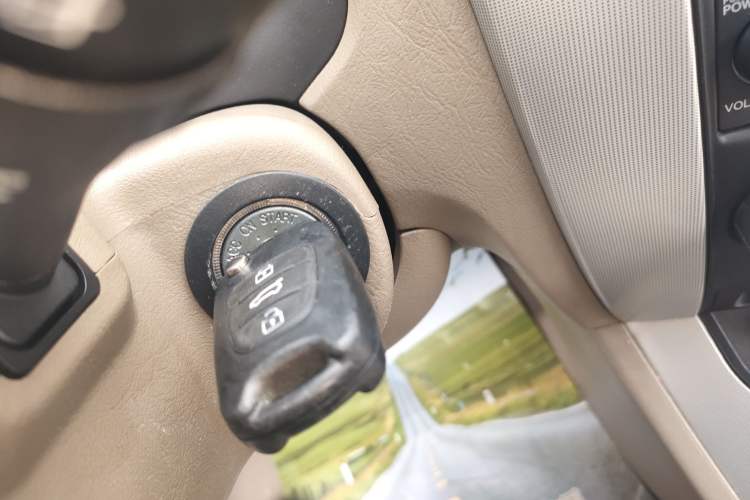 Used Hyundai Tucson 2013 2.0L Manual Two-Wheel Drive Fashion Edition Interior 1