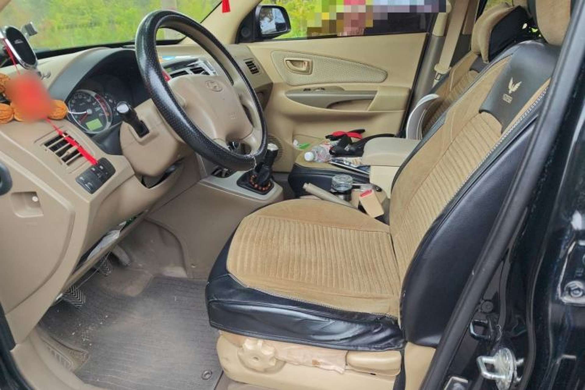 Used Hyundai Tucson 2013 2.0L Manual Two-Wheel Drive Fashion Edition Left Front Seat