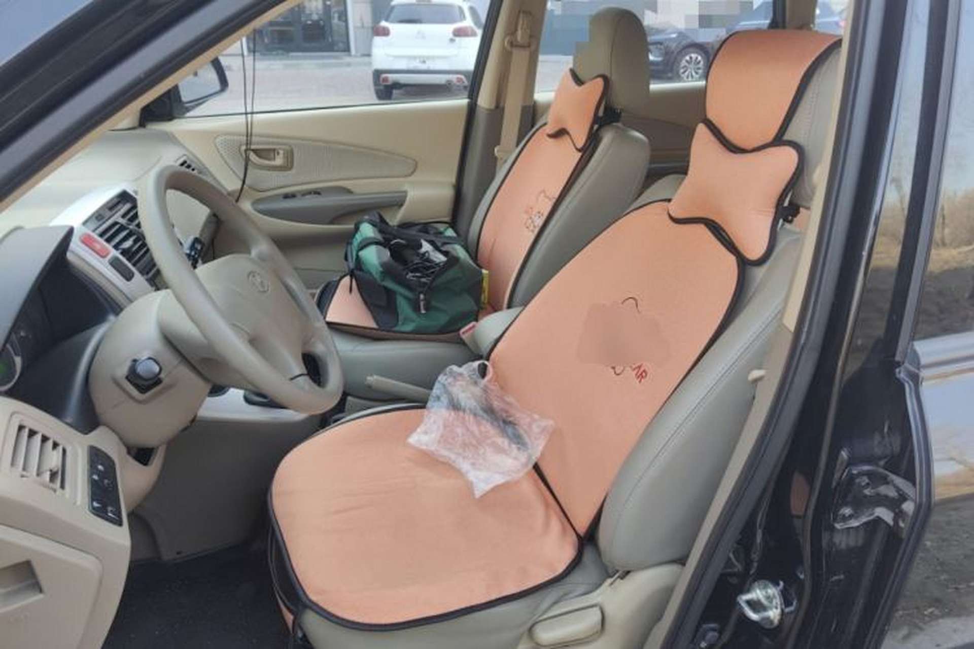 Used Hyundai Tucson 2013 2.0L Manual Two-Wheel Drive Comfort Version Left Front Seat