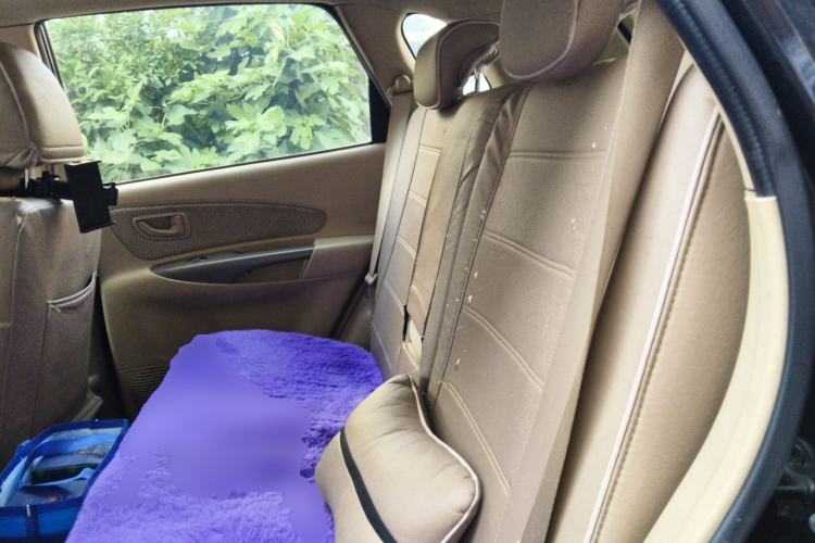 Used Hyundai Tucson 2013 2.0L Manual Two-Wheel Drive Fashion Edition Left Rear Seat