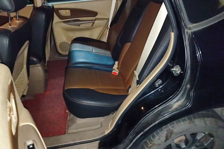 Used Hyundai Tucson 2013 2.0L Manual Two-Wheel Drive Fashion Edition Left Rear Seat