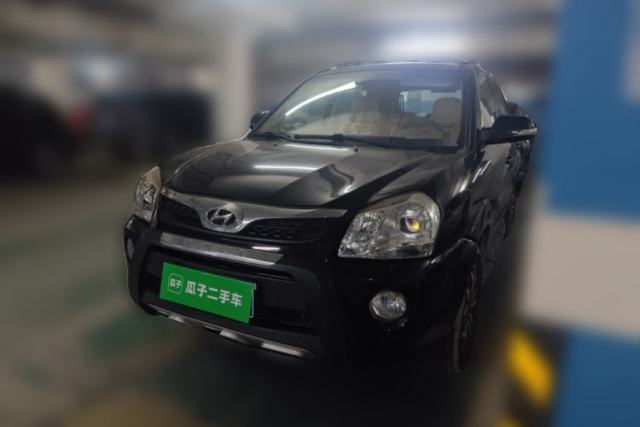 Used Hyundai Tucson 2013 2.0L Manual Two-Wheel Drive Fashion Edition