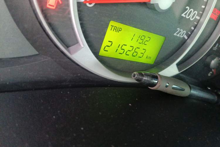 Used Hyundai Tucson 2013 2.0L Manual Two-Wheel Drive Fashion Edition Odometer Close Up