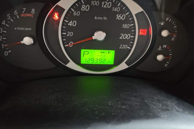 Used Hyundai Tucson 2013 2.0L Automatic Two-Wheel Drive Comfort Version Odometer Close Up