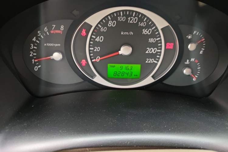 Used Hyundai Tucson 2013 2.0L Manual Two-Wheel Drive Fashion Edition Odometer Close Up