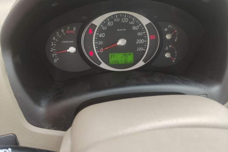 Used Hyundai Tucson 2013 2.0L Automatic Two-Wheel Drive Comfort Version Odometer Close Up