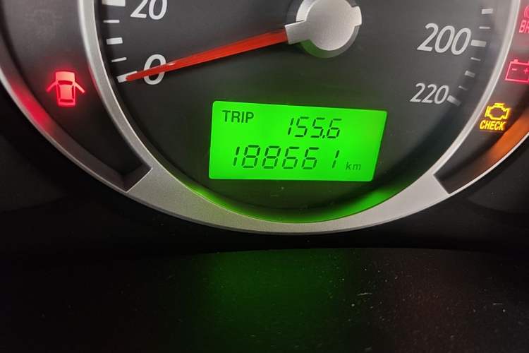 Used Hyundai Tucson 2013 2.0L Manual Two-Wheel Drive Fashion Edition Odometer Close Up