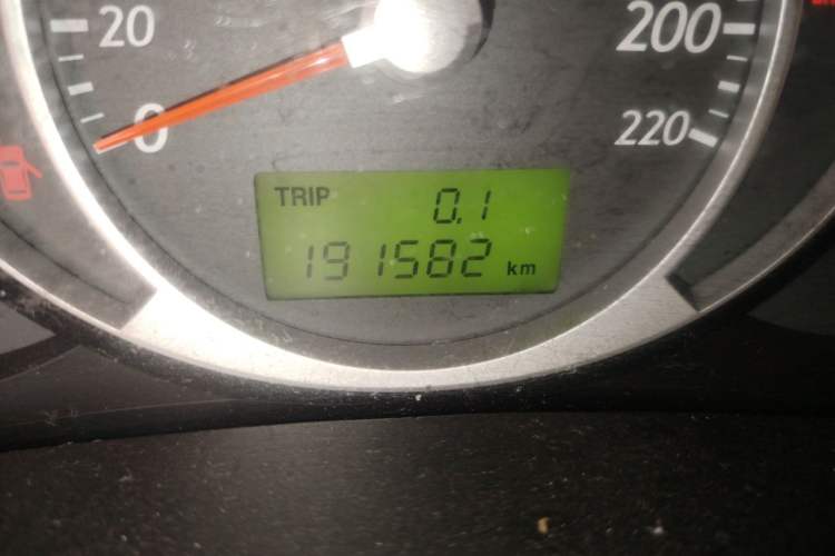 Used Hyundai Tucson 2013 2.0L Manual Two-Wheel Drive Fashion Edition Odometer Close Up