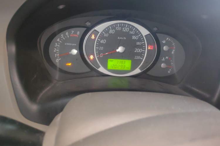 Used Hyundai Tucson 2013 2.0L Manual Two-Wheel Drive Fashion Edition Odometer Close Up
