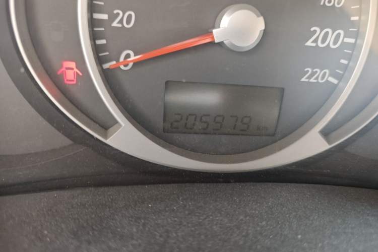 Used Hyundai Tucson 2013 2.0L Automatic Two-Wheel Drive Comfort Version Odometer Close Up