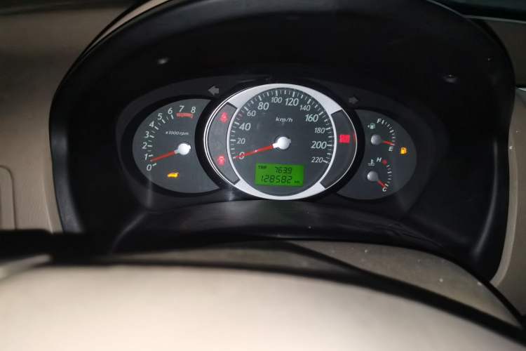 Used Hyundai Tucson 2013 2.0L Manual Two-Wheel Drive Fashion Edition Odometer Close Up