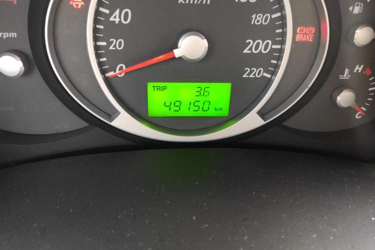 Used Hyundai Tucson 2013 2.0L Manual Two-Wheel Drive Fashion Edition Odometer Close Up