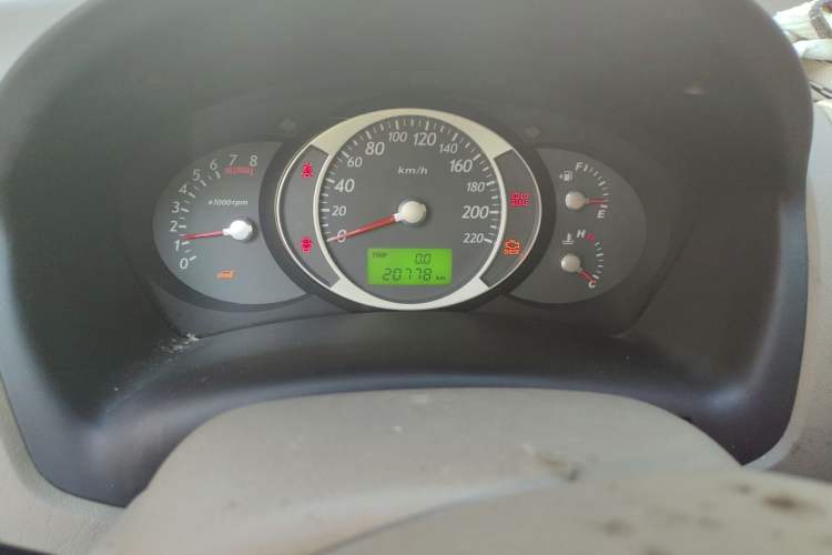 Used Hyundai Tucson 2013 2.0L Manual Two-Wheel Drive Fashion Edition Odometer Close Up