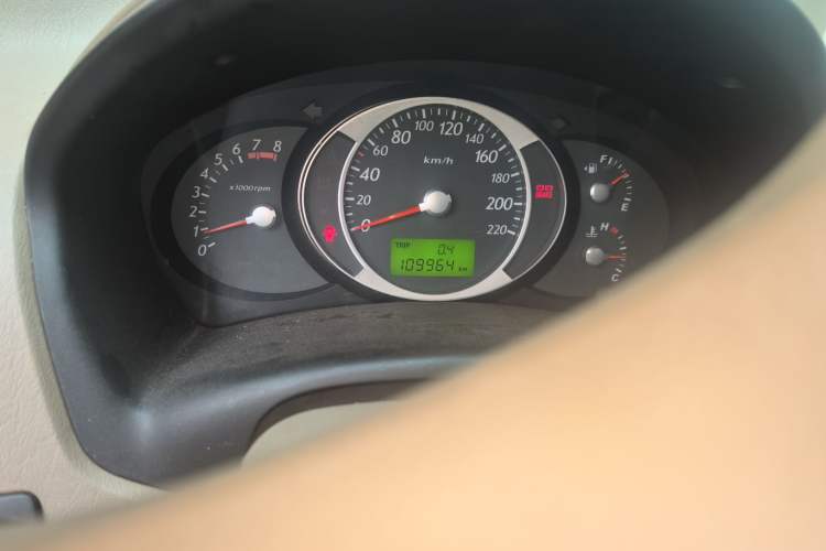 Used Hyundai Tucson 2013 2.0L Manual Two-Wheel Drive Fashion Edition Odometer Close Up