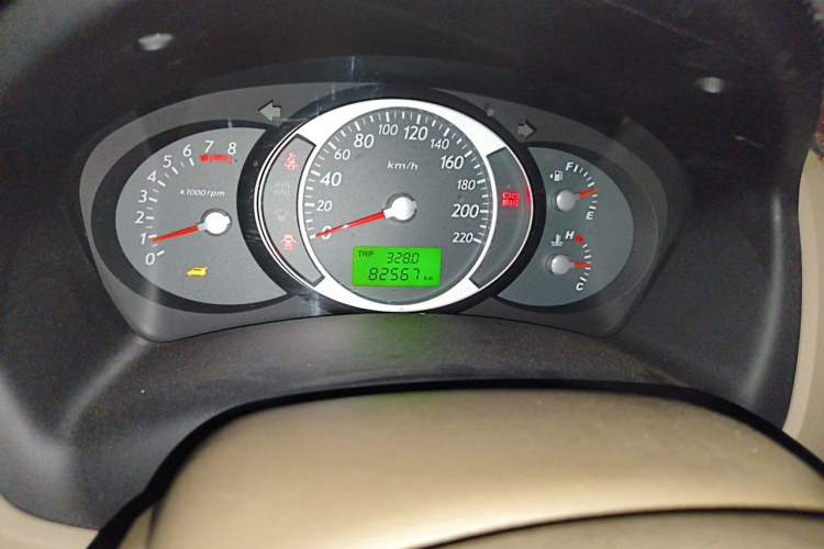Used Hyundai Tucson 2013 2.0L Manual Two-Wheel Drive Fashion Edition Odometer Close Up