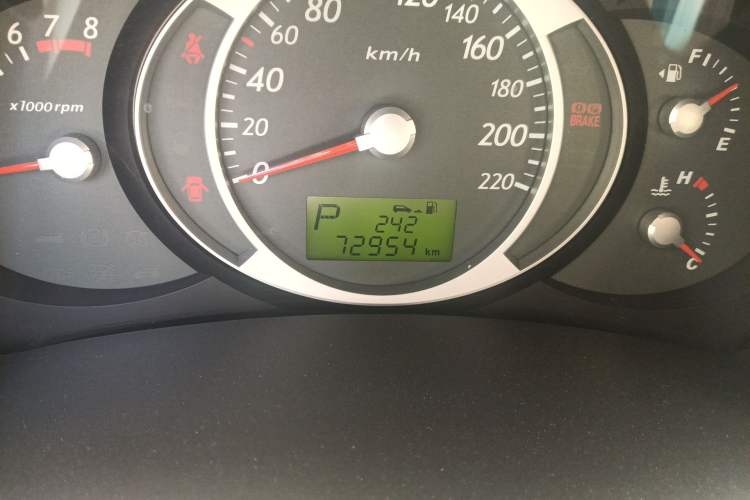Used Hyundai Tucson 2013 2.0L Automatic Two-Wheel Drive Comfort Version Odometer Close Up