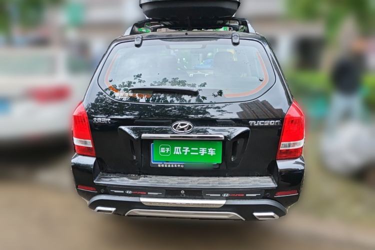Used Hyundai Tucson 2013 2.0L Manual Two-Wheel Drive Fashion Edition Rear