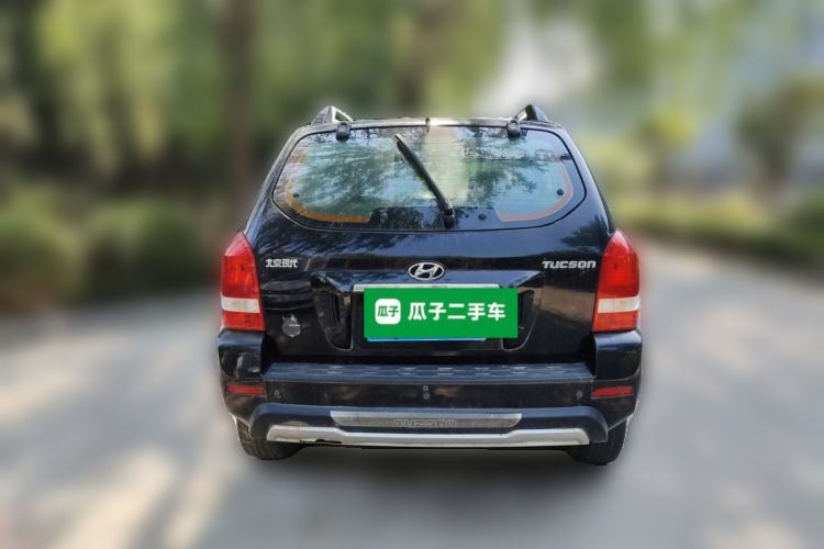 Used Hyundai Tucson 2013 2.0L Manual Two-Wheel Drive Fashion Edition Rear