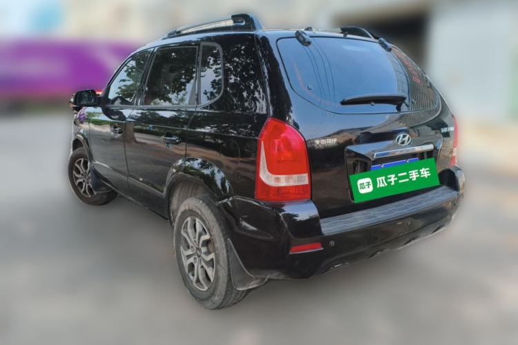 Used Hyundai Tucson 2013 2.0L Automatic Two-Wheel Drive Comfort Version Rear Left 45 Deg