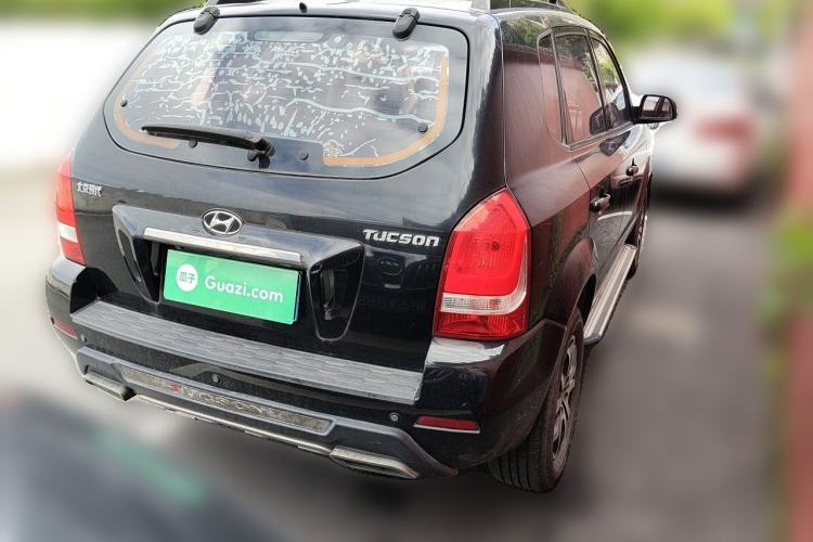 Used Hyundai Tucson 2013 2.0L Automatic Two-Wheel Drive Comfort Version Rear Right 45 Deg