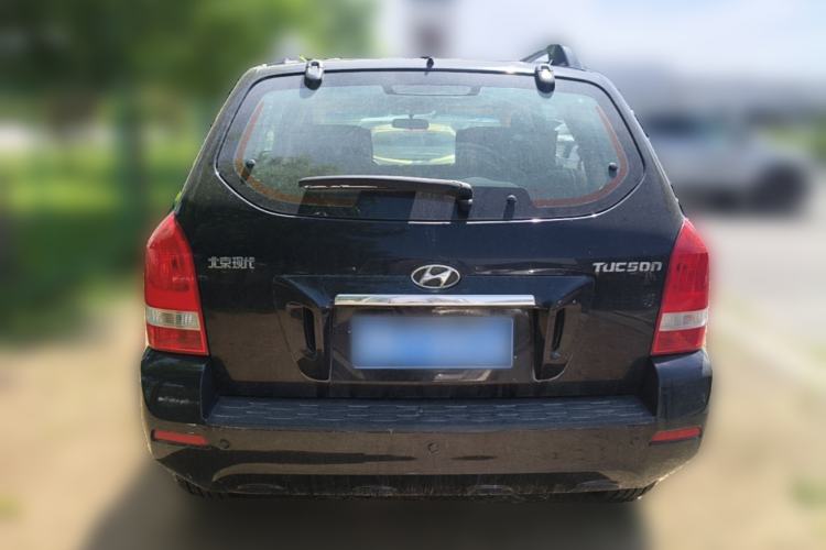 Used Hyundai Tucson 2013 2.0L Manual Two-Wheel Drive Fashion Edition Rear