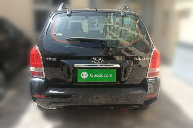Used Hyundai Tucson 2013 2.0L Automatic Two-Wheel Drive Comfort Version Rear