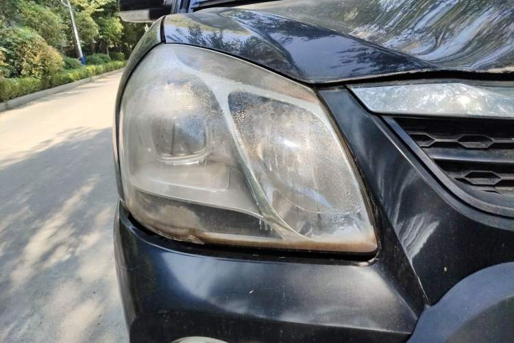 Used Hyundai Tucson 2013 2.0L Manual Two-Wheel Drive Fashion Edition Right Front Headlight