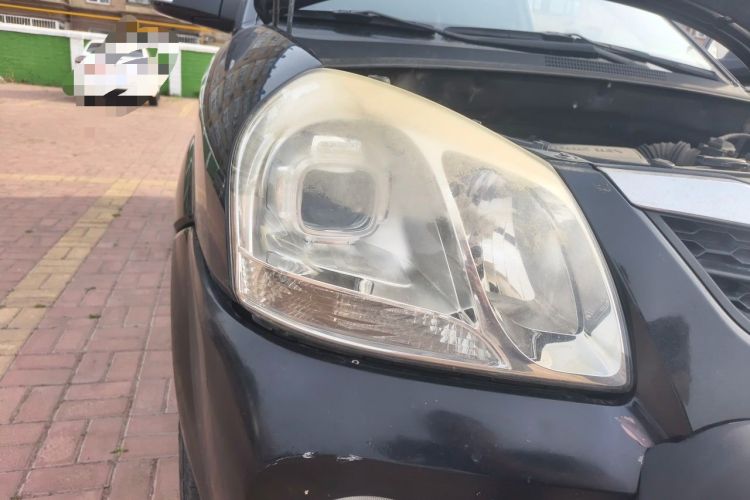 Used Hyundai Tucson 2013 2.0L Manual Two-Wheel Drive Fashion Edition Right Front Headlight