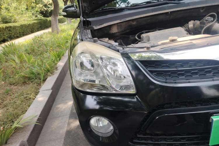 Used Hyundai Tucson 2013 2.0L Manual Two-Wheel Drive Fashion Edition Right Front Headlight