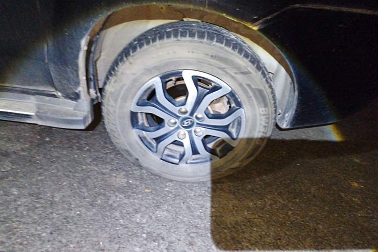 Used Hyundai Tucson 2013 2.0L Manual Two-Wheel Drive Fashion Edition Right Front Wheel Hub