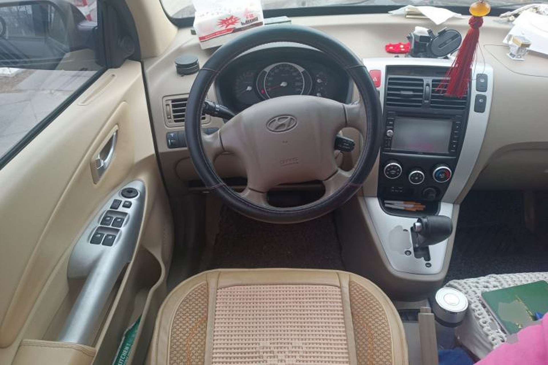 Used Hyundai Tucson 2013 2.0L Automatic Two-Wheel Drive Comfort Version Steering Wheel