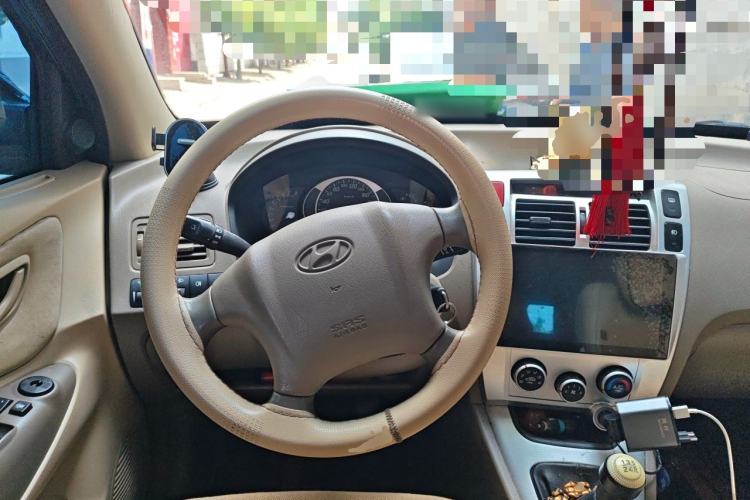 Used Hyundai Tucson 2013 2.0L Manual Two-Wheel Drive Fashion Edition Steering Wheel