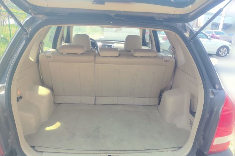 Used Hyundai Tucson 2013 2.0L Automatic Two-Wheel Drive Comfort Version Trunk