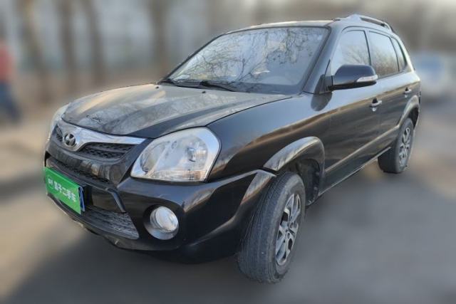 Used Hyundai Tucson 2013 2.0L Manual Two-Wheel Drive Fashion Edition