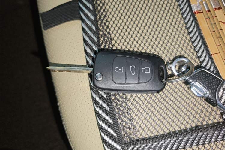 Used Hyundai Tucson 2013 2.0L Automatic Two-Wheel Drive Comfort Version Vehicle Key