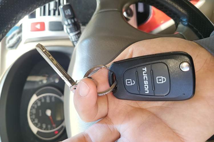 Used Hyundai Tucson 2013 2.0L Manual Two-Wheel Drive Fashion Edition Vehicle Key