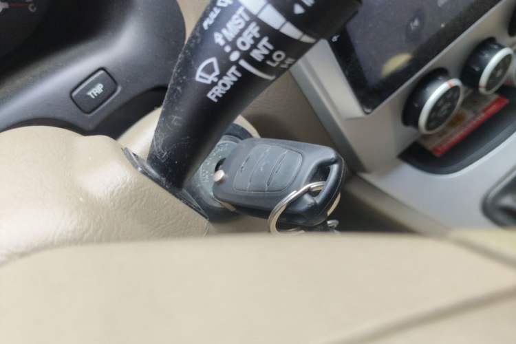 Used Hyundai Tucson 2013 2.0L Manual Two-Wheel Drive Fashion Edition Vehicle Key