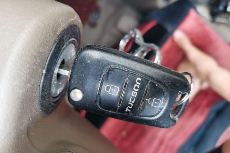 Used Hyundai Tucson 2013 2.0L Automatic Two-Wheel Drive Comfort Version Vehicle Key
