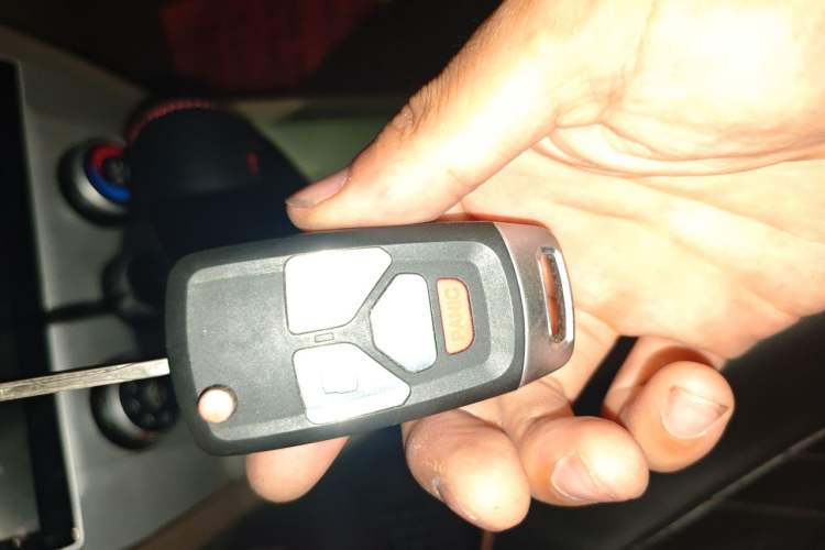 Used Hyundai Tucson 2013 2.0L Automatic Two-Wheel Drive Comfort Version Vehicle Key