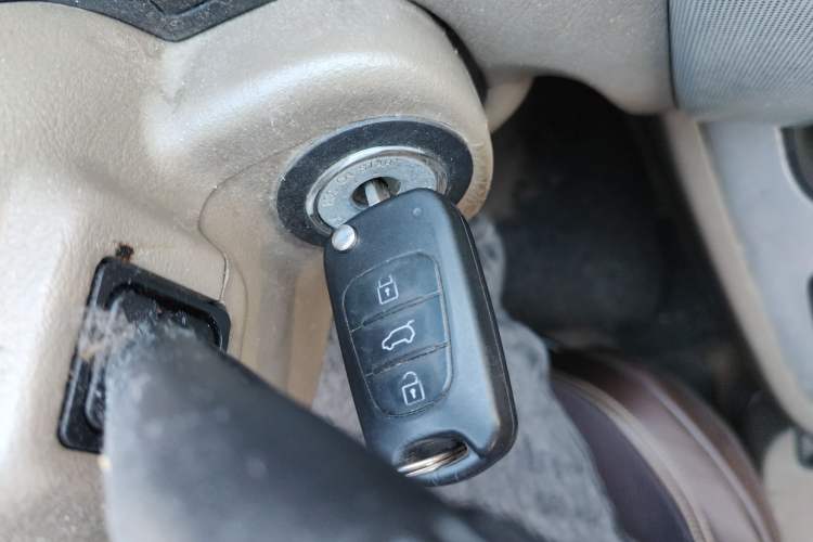 Used Hyundai Tucson 2013 2.0L Manual Two-Wheel Drive Fashion Edition Vehicle Key