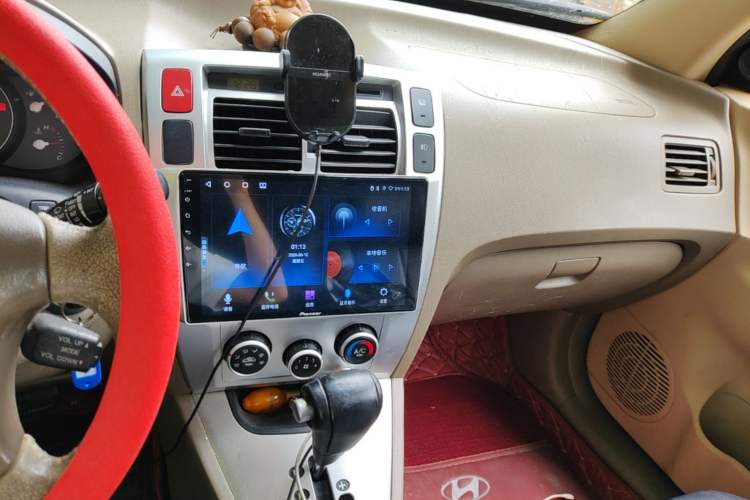 Used Hyundai Tucson 2013 2.0L Automatic Two-Wheel Drive Comfort Version Audio And AC Panel